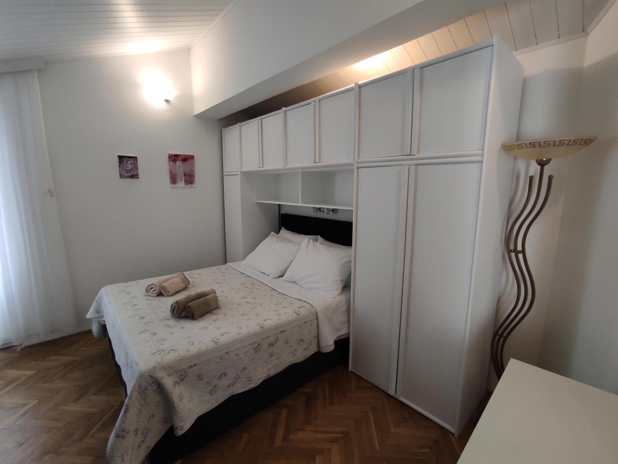 Apartmani Lidija 로파르 외부 사진