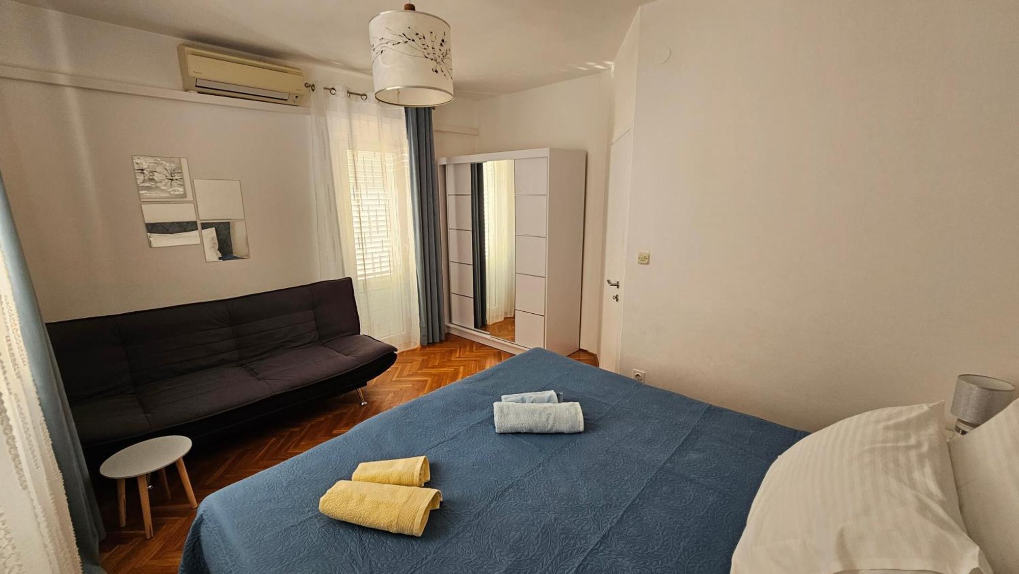 Apartmani Lidija 로파르 외부 사진
